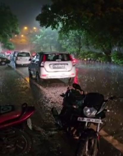 heavy rain lashes several parts of delhi 1 – The News Mill