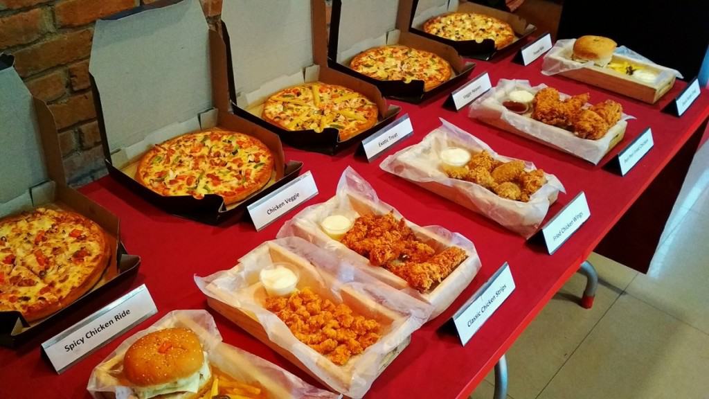 Food on display at Foodie’s World in Rehabari as the famous hangout place unveils festive season offers on Saturday – The News Mill
