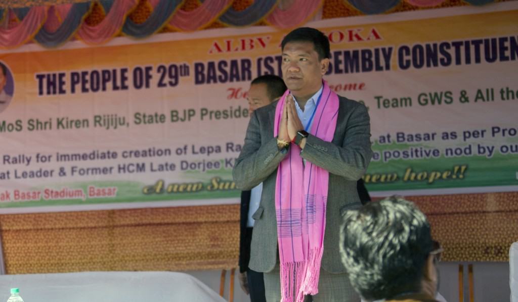 Khandu speaking about new district in Basar – The News Mill