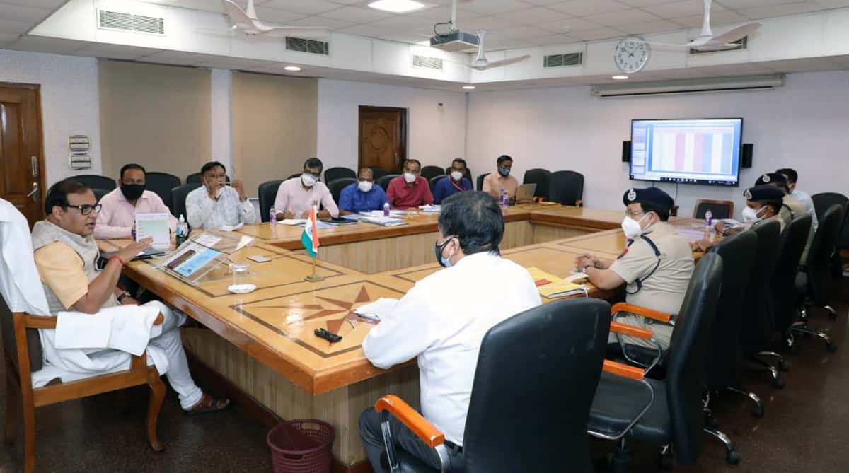 CM holds meeting to review COVID-19 situation in Assam