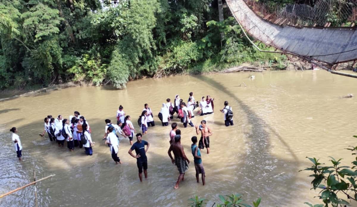 Hanging bridge collapse in Karimganj Assam