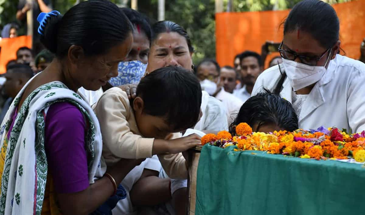 Manipur ambush - Martyr Swargiary laid to rest with full state honours in Assam