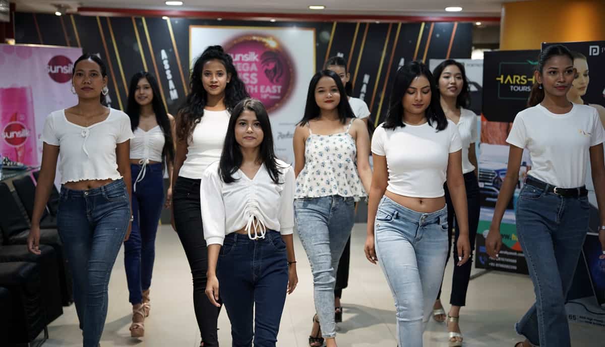 Participants at the Guwahati auditions of the 18th Sunsilk Mega Miss North East (3)