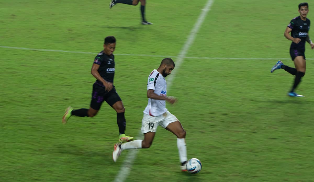 Mathias Coureur of NorthEast United FC during the match against Odisha FC