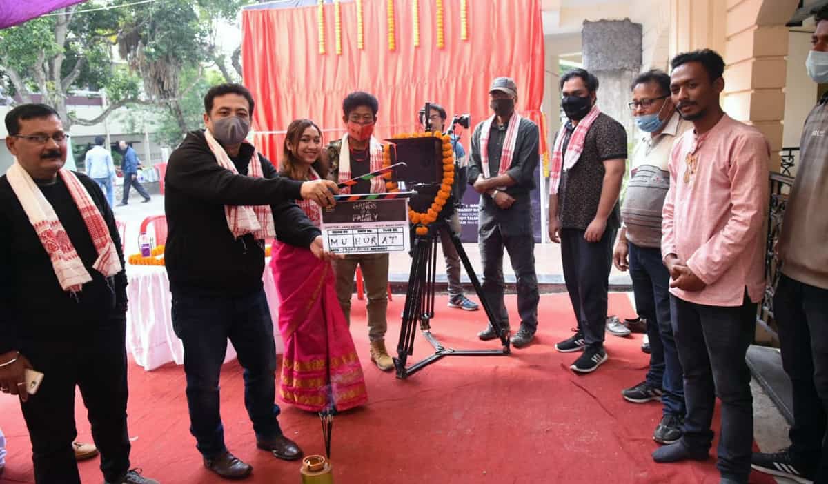 Muhurat and poster release of Assamese feature film ‘Gangs of a Family’ at Jyoti Chitraban in Guwahati on January 19 (1)