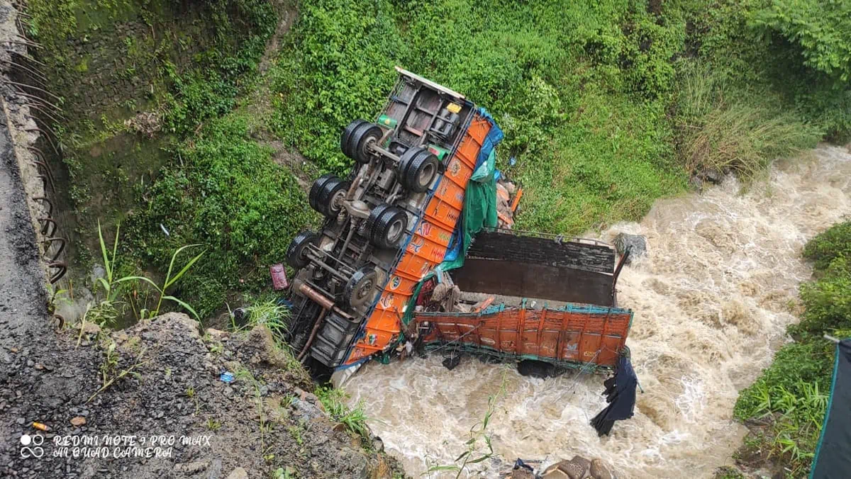 One killed yet in another truck mishap along NH-2 in Manipur