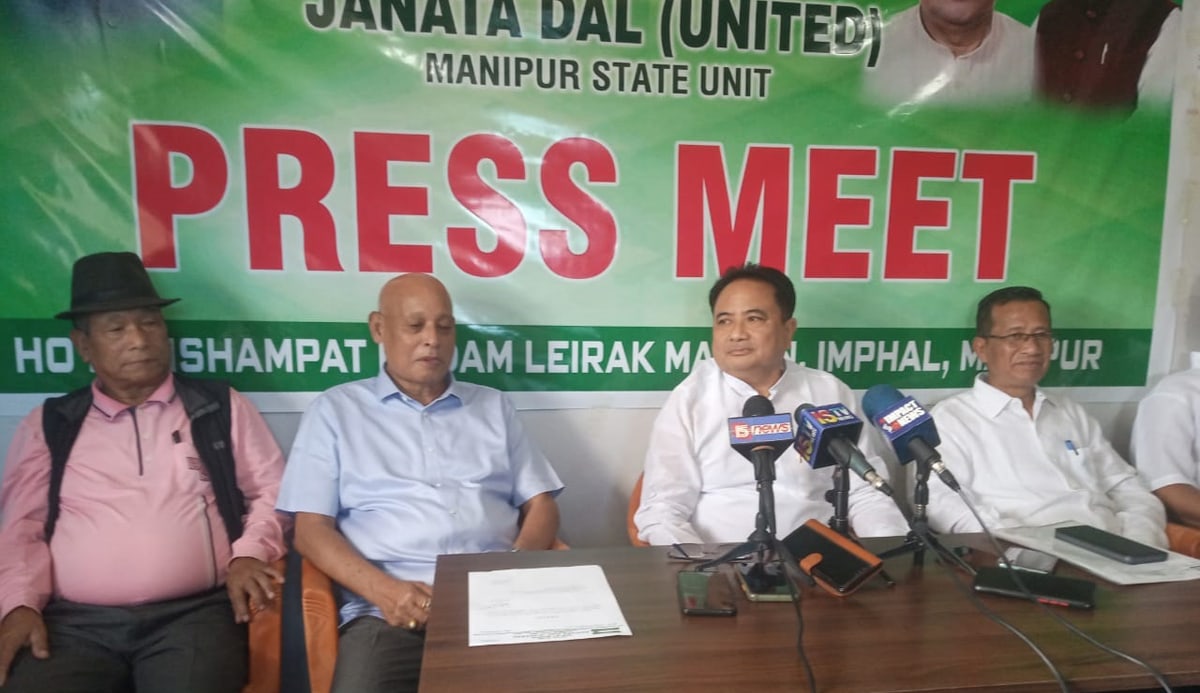 JD(U) Manipur unit leaders at a press meet in Imphal on Monday