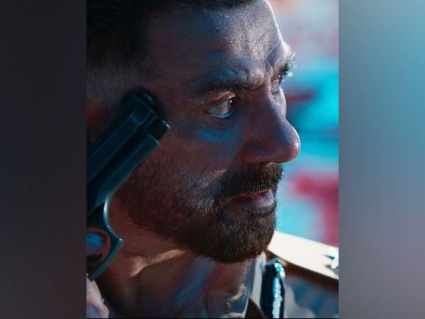 sunny deol drops intense still from his upcoming psycho thriller chup – The News Mill