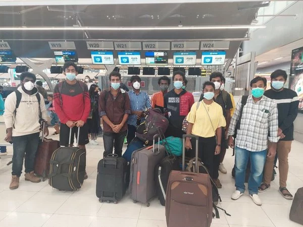 india rescues nearly 50 trapped in job rackets in myanmar around 80 from cambodia jpg – The News Mill