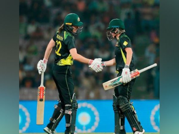mooney powers australia to 9 wicket win against india – The News Mill