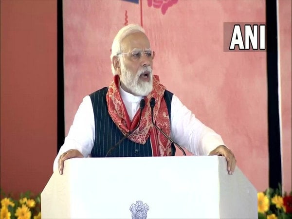 credit and power hungry people have done much harm to country pm modi hits out at cong in assam – The News Mill