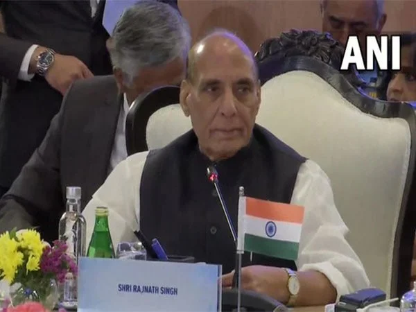 we should unitedly fight terrorism rajnath singh at sco defence ministers meeting in delhi – The News Mill