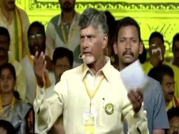 andhra chandrababu naidu promises financial assistance to free bus service for women in an attempt to regain power – The News Mill