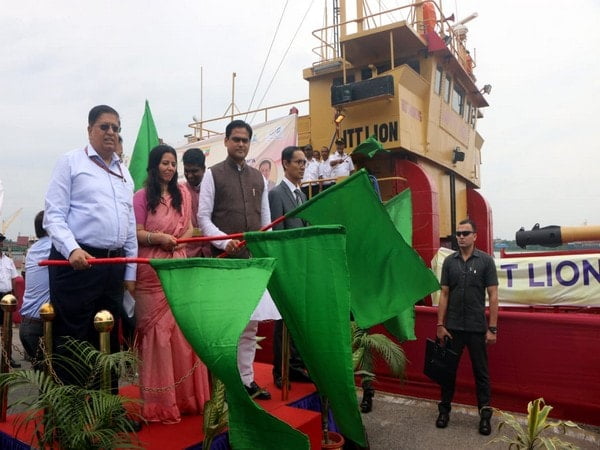 kolkata port flags off first trial movement of cargo ship to myanmars sittwe port – The News Mill