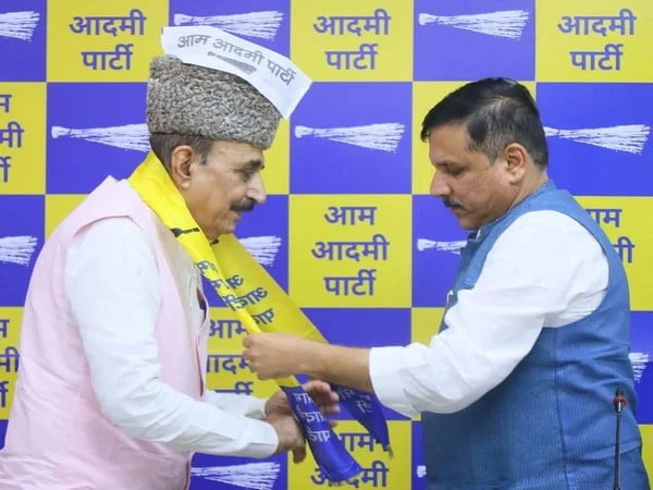 former madhya pradesh cabinet minister akhand pratap singh joins aap – The News Mill