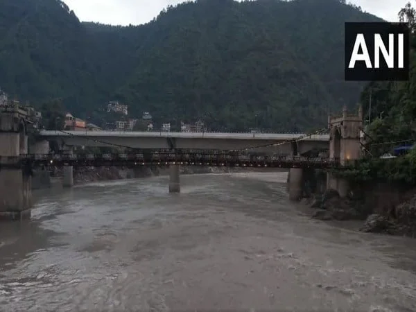 himachal floods amid monsoon mayhem imd issues orange alert for next two days – The News Mill