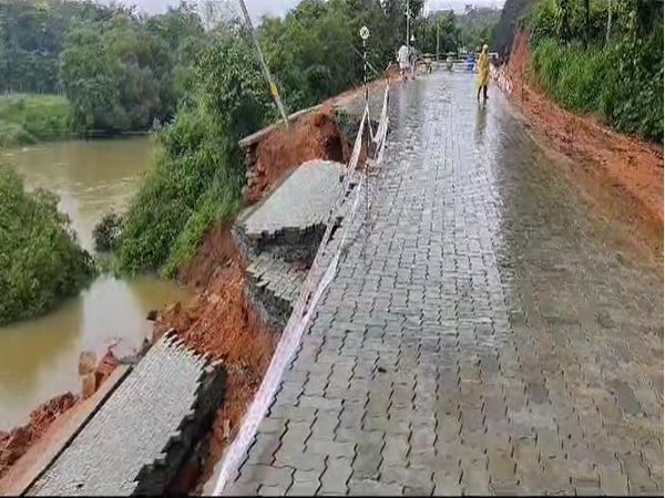under construction road damaged in keralas wayanad district – The News Mill