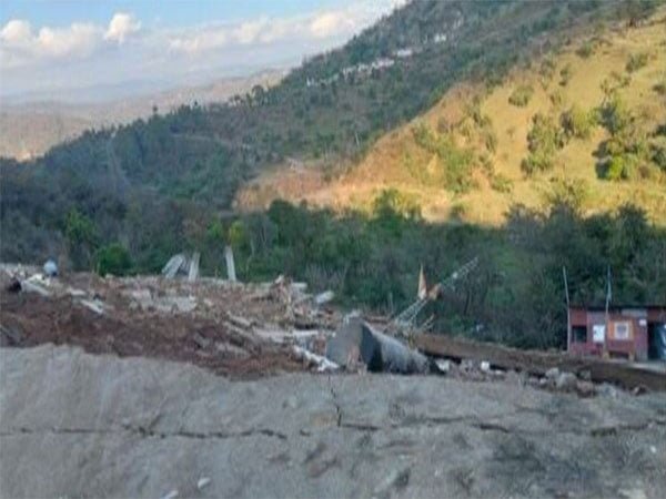 uttarakhand badrinath national highway shut near chhinka due to landslide – The News Mill