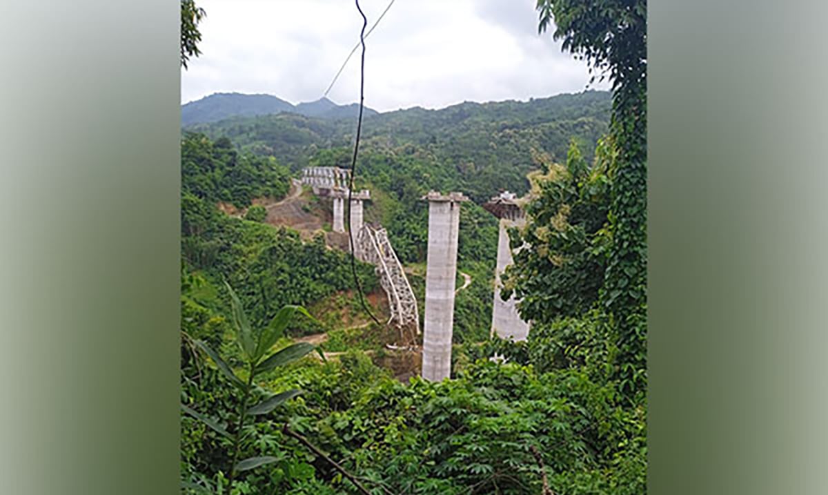 17 dead as under-construction railway bridge collapses in Mizoram
