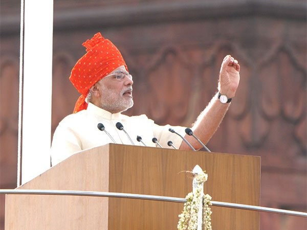 banking the unbanked to goal of developed nation by 2047 highlights of pm modis red fort speeches – The News Mill