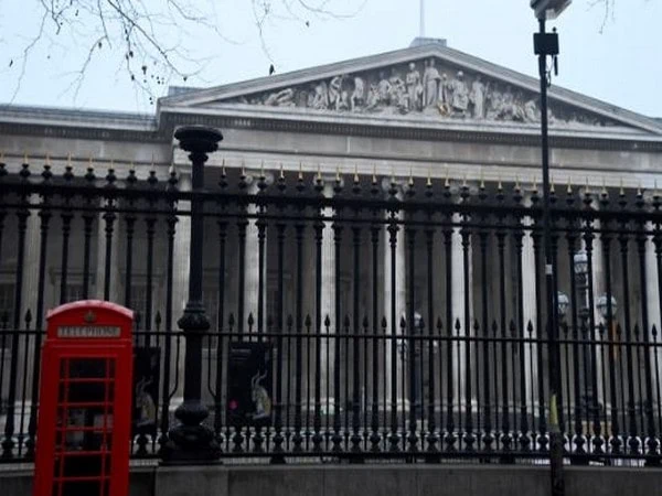british museum director resigns after antiques found stolen from storeroom – The News Mill