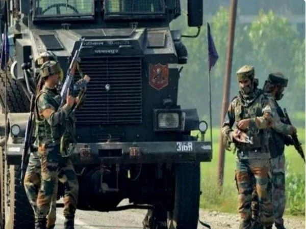 j k one terrorist gunned down as indian army foils infiltration bid in kupwara – The News Mill