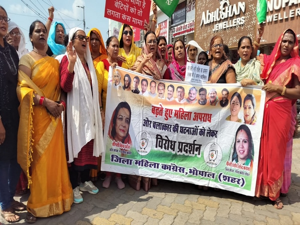 mp mahila congress holds protest in bhopal over ujjain minor rape incident – The News Mill