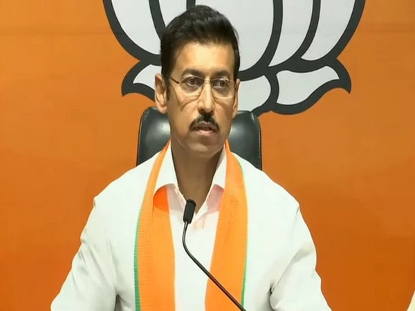 one nation one election bjps rajyavardhan rathore lauds centres move says oppn scared of it – The News Mill