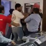 scuffle breaks out at delhi store over iphone 15 – The News Mill