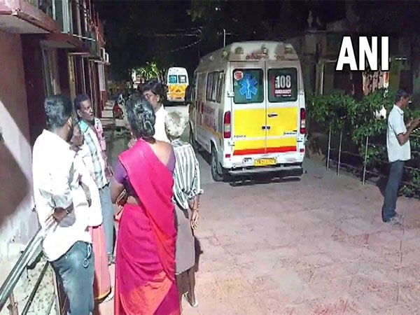 tamil nadu three persons injured in explosion at firecracker manufacturing unit – The News Mill
