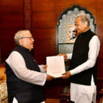 rajasthan cm gehlot hands over resignation letter to governor – The News Mill